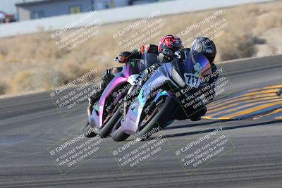 media/Dec-18-2022-SoCal Trackdays (Sun) [[8099a50955]]/Turn 4 (1pm)/